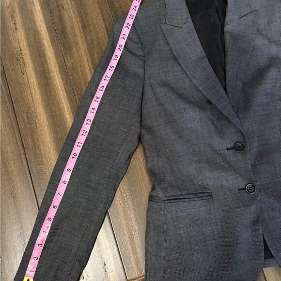 Women’s Theory Charcoal Gray Sz S Blazer Shoulder Pads Office Professional Wool - Picture 6 of 12